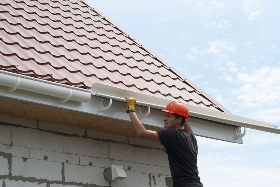 Preventing Roof Leaks With Professional Gutter Repair in Climax Springs, MO Preventing Roof Leaks With Professional Gutter Repair in Climax Springs, MO